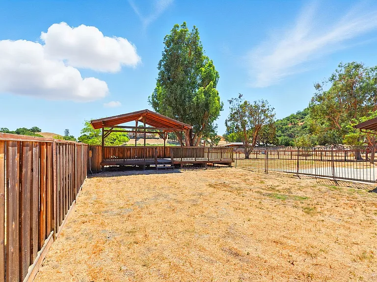 10200 Parrish View Dr — Photo 60