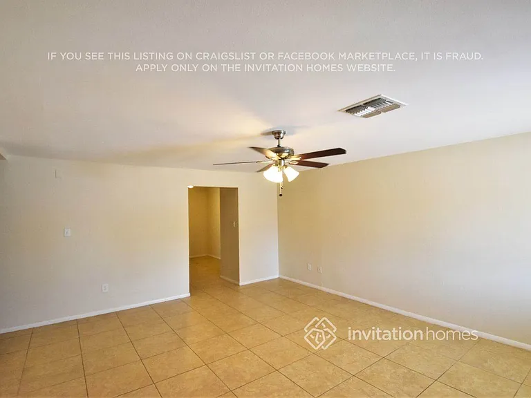 13450 N 36th Pl — Photo 3