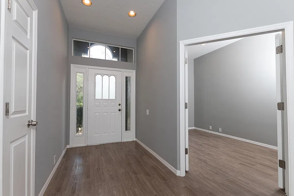 4 bed, 2357 sqft, $3,600 — Photo 4