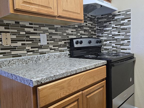 3rd image of 3249 Bonnie Dr #231