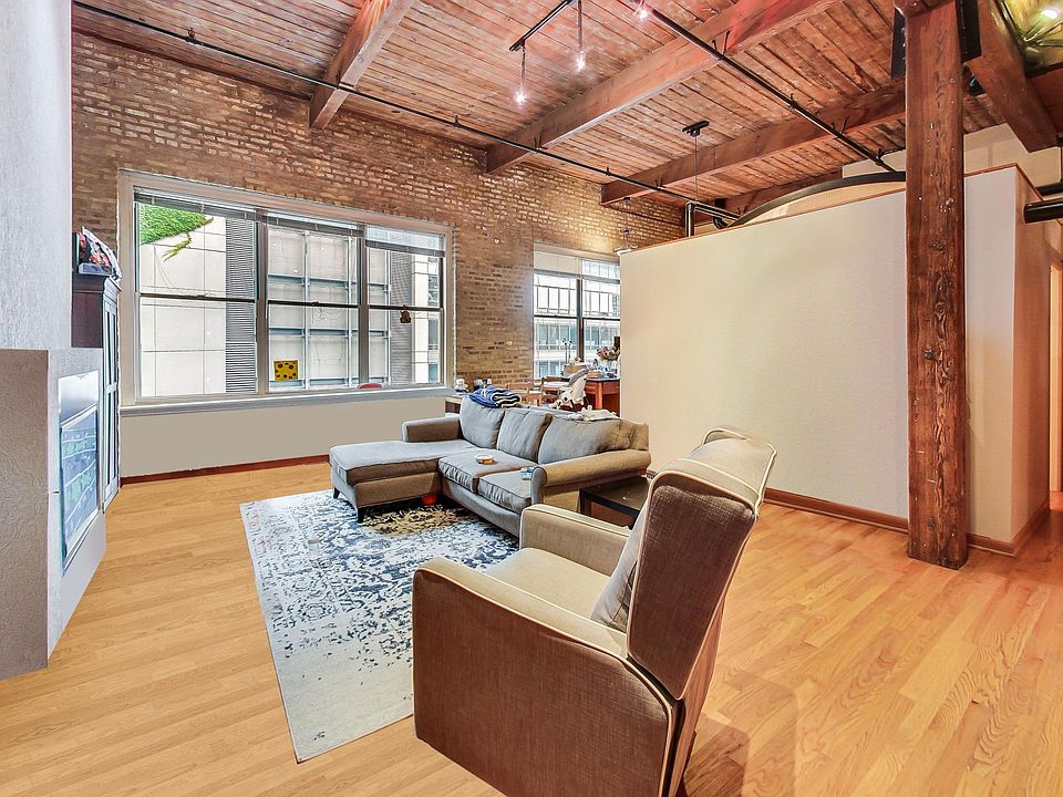 1st image of 540 N Lakeshore Dr #703