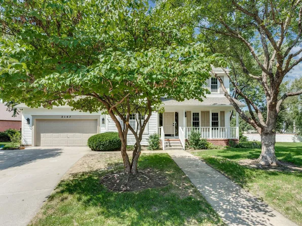 2147 N Tee Time Ct, Wichita, KS 67212