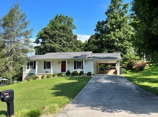 1992 Dove St, Morristown, TN 37814