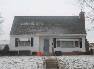 1008 N 20th St, Quincy, IL 62301