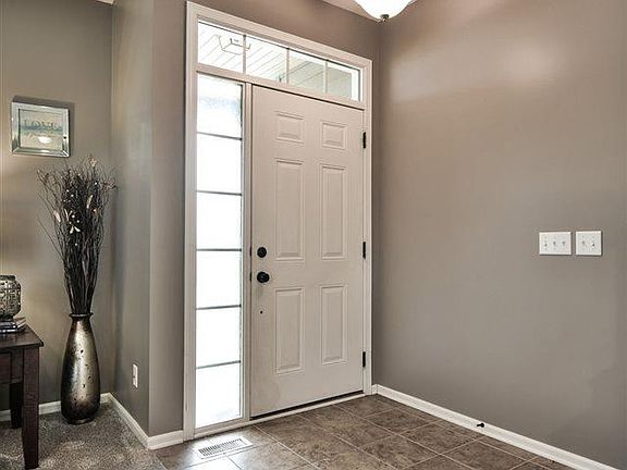 4th image of 15658 Rosewater Pkwy