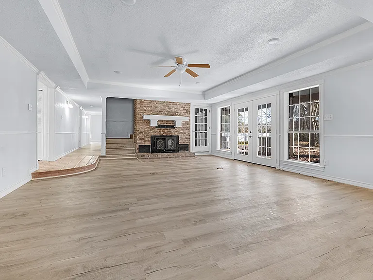 2607 Lonnie Ln — Photo 29