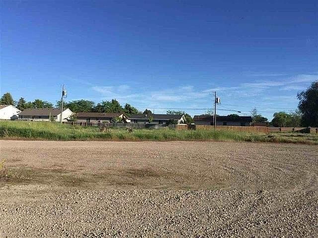 2nd image of Fort Hall Ave Lot 23