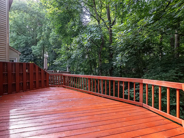 8031 Green Valley Ln — Photo 39