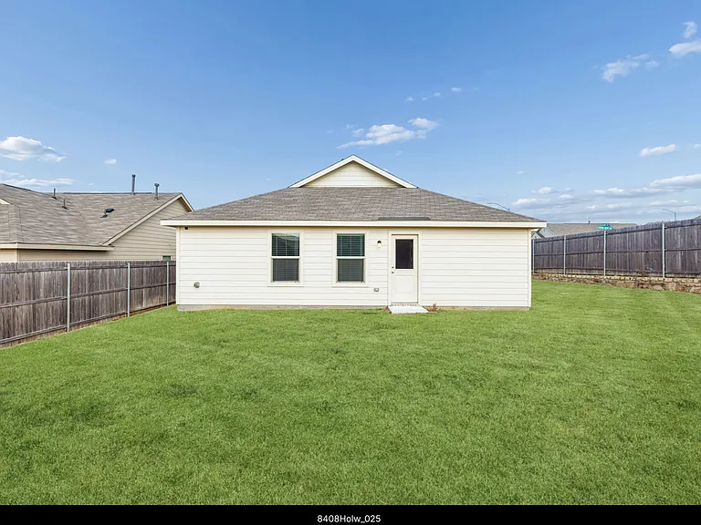 8408 Hollow Bend St — Photo 25