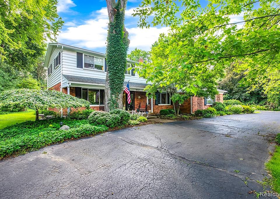 3057 Betsy Ross Dr, Bloomfield Hills, MI 48304 Zillow