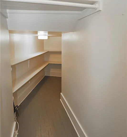 1305 Lorrain St — Photo 26