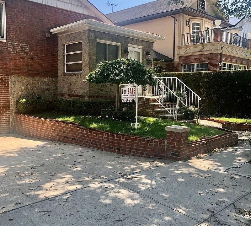 1st image of 2035 E 21st St