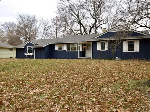 6121 Hunter St, Raytown, MO 64133