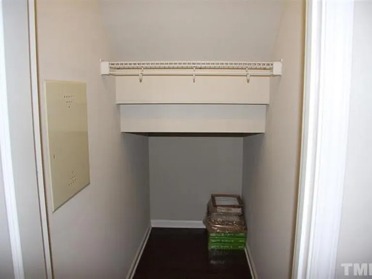 1536 Alemany St — Photo 11