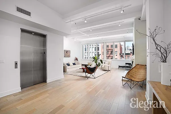 Rented by (Legacy) Elegran | media 4