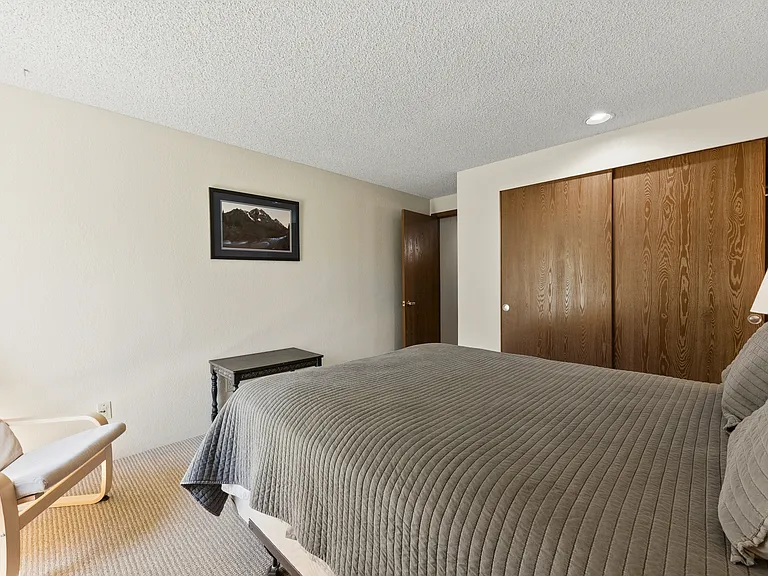 2822 Hager Ln #2B — Photo 15