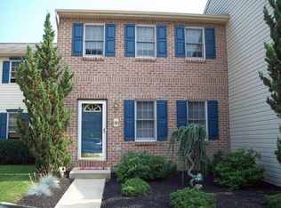 4 Lauren Ln, Ephrata, PA 17522