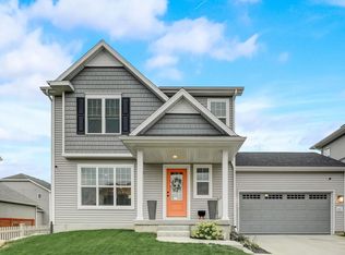 6021 Lyda Woods Ln, Madison, WI 53718