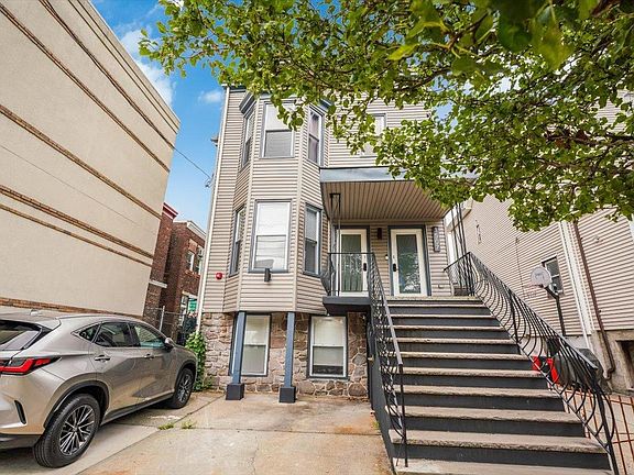 3rd image of 1507 West St #1