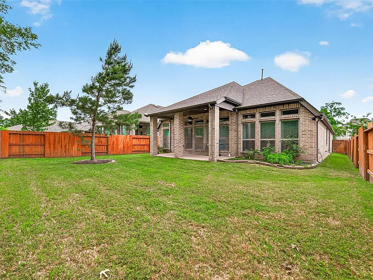 17171 Crimson Crest Dr — Photo 46