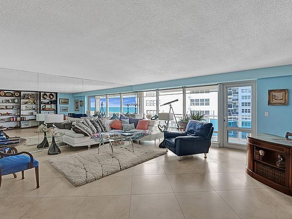 5th image of 3430 Galt Ocean Drive #802