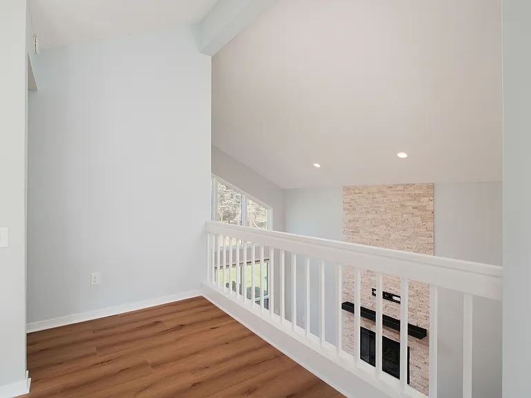 1083 N Livernois Rd — Photo 5