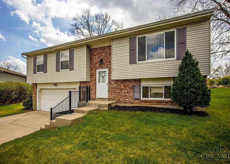 1st image of 328 Clareknoll Ct