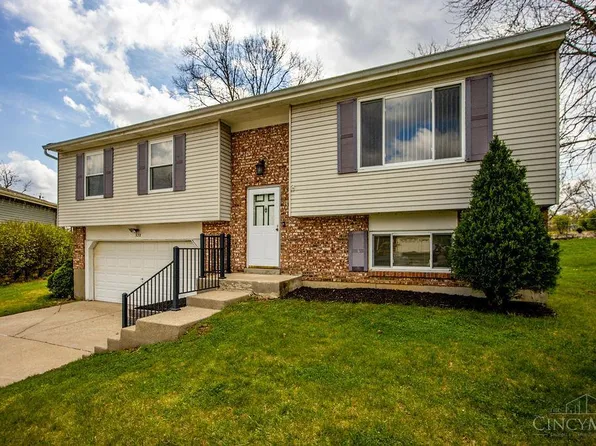 328 Clareknoll Ct, Cincinnati, OH 45238