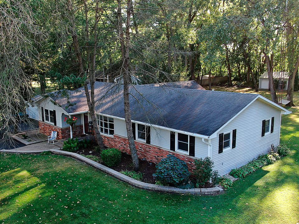 1st image of 1575 N Rollin Ln