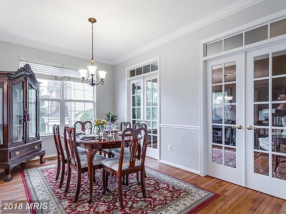 5th image of 3000 Thompson Farm Ct