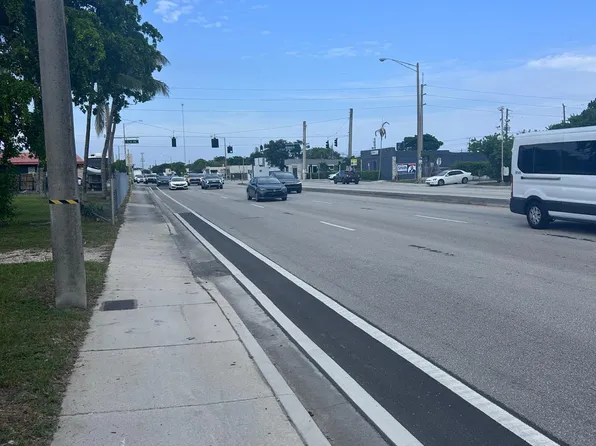 Pembroke Road, Hollywood, FL 33023