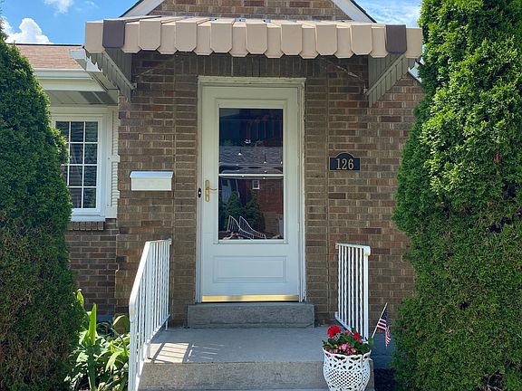 4th image of 126 Klementina Dr