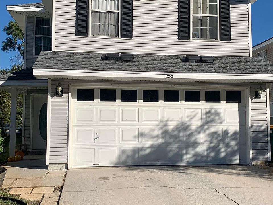 1st image of 255 Twin Lakes Ln