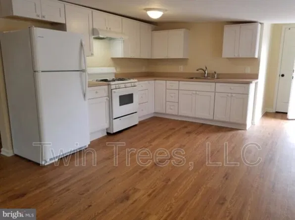 5937 King St, Mount Jackson, VA 22842