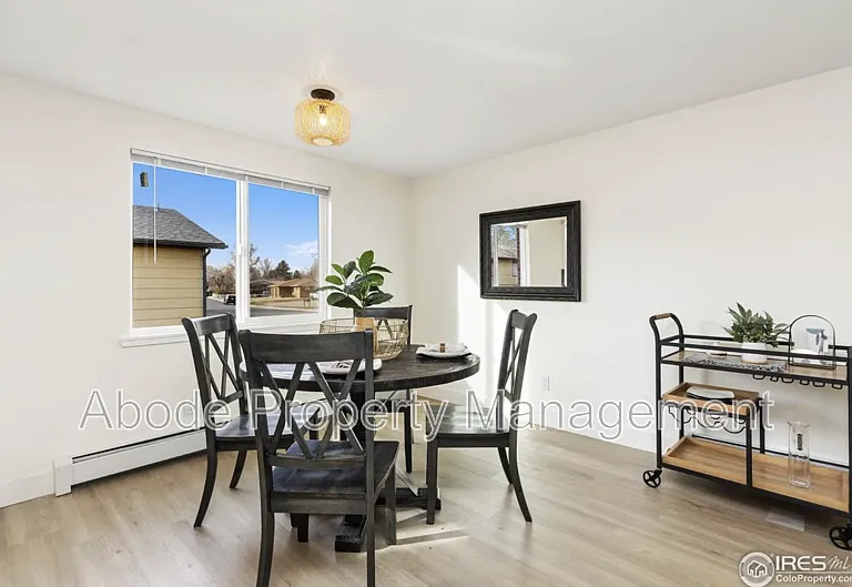138 Glenda Dr #1 — Photo 1