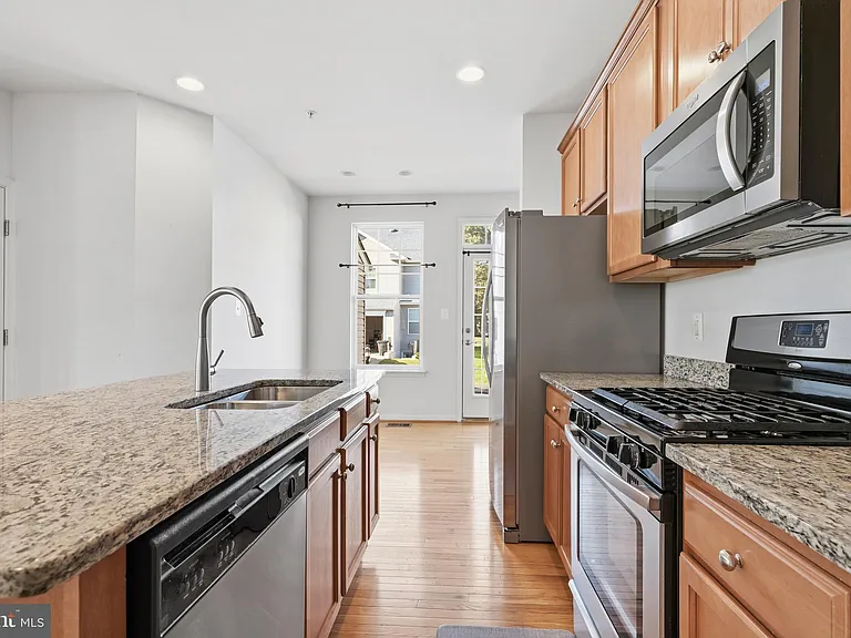 23259 Windflower Way — Photo 33