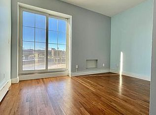671 Henry St #2L, Brooklyn, NY 11231