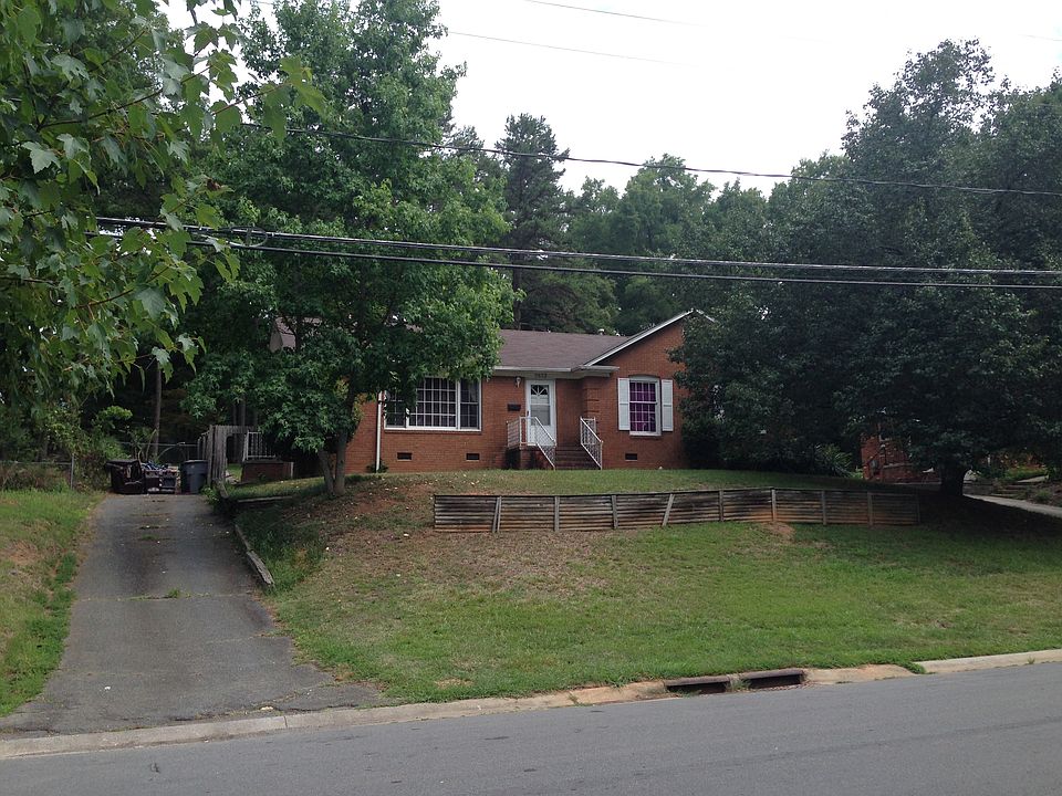 1st image of 5833 Amity Pl
