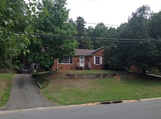 5833 Amity Pl, Charlotte, NC 28212