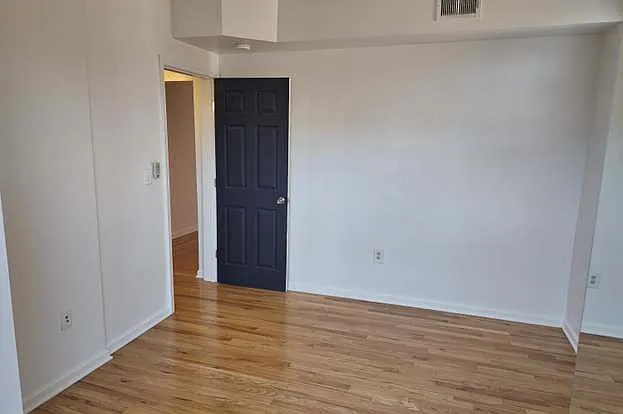 1458 Columbia Rd NW #409 — Photo 5