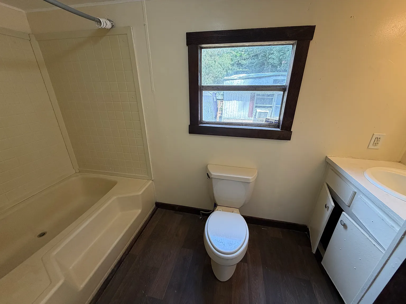Park Cir, Walhalla — Photo 4
