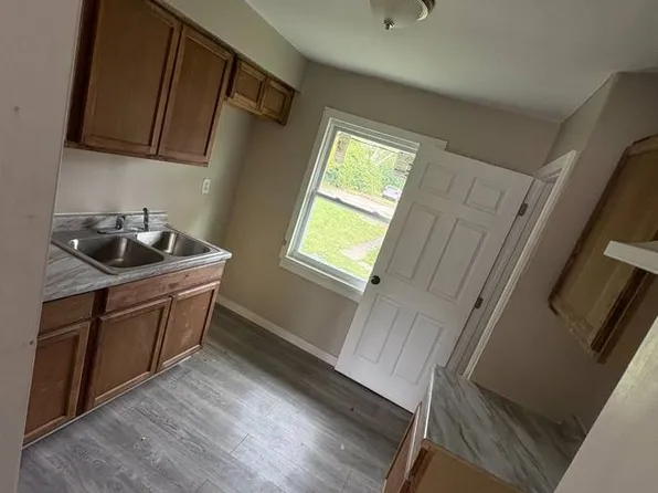 3631 Stanford Pl, Dayton, OH 45406