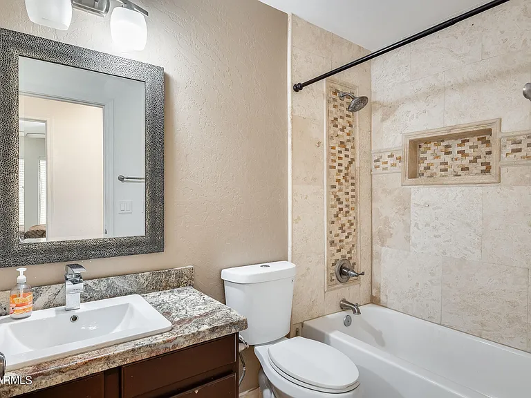 2022 E Wahalla Ln — Photo 21