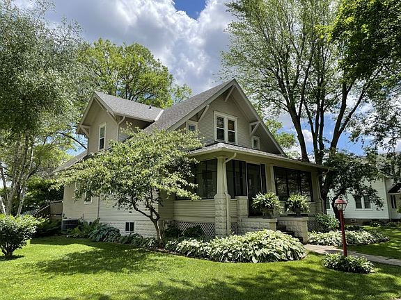 4th image of 110 Alice St
