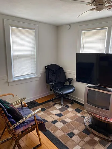 1014 E Gorham St #1A Photo 1
