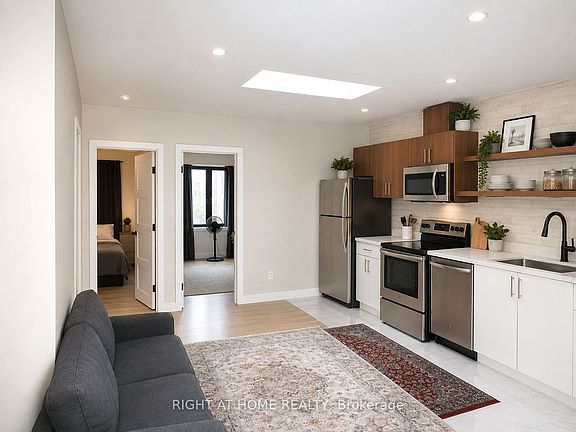4th image of 1022 Bloor St W #3A