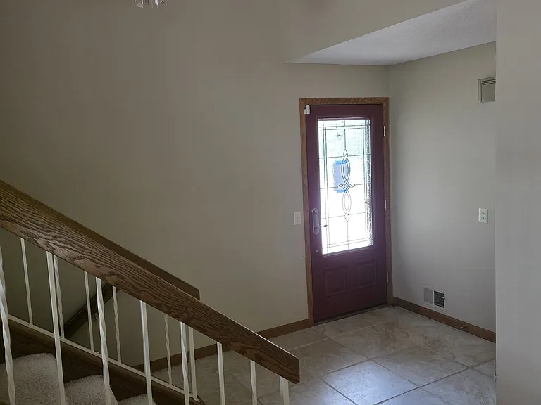 4110 Juneau Ln N — Photo 26