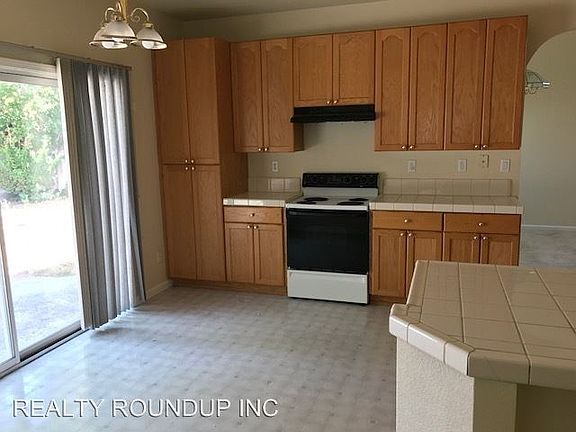 5th image of 2916 Dinwiddie Way