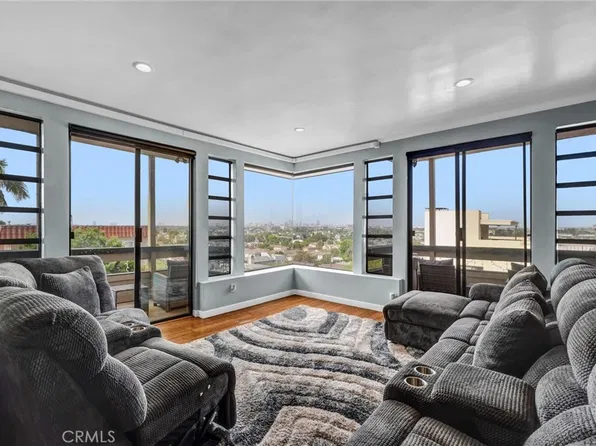 2575 E 19th St APT 36, Signal Hill, CA 90755