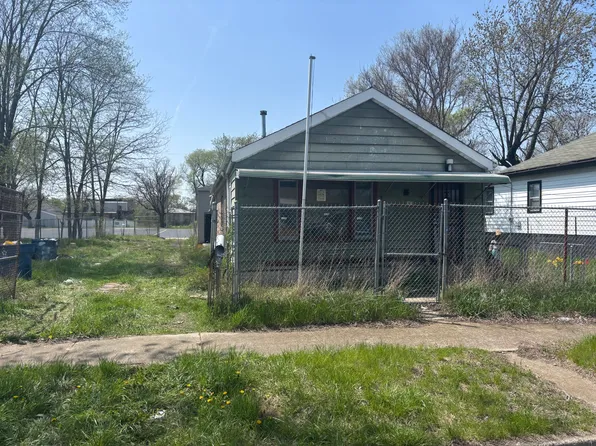 2420 Connecticut St, Gary, IN 46407